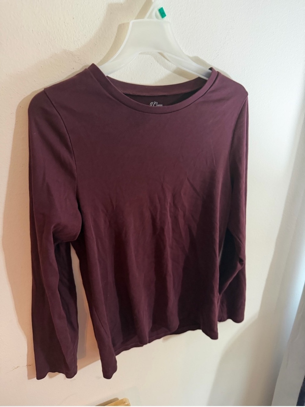 J. Crew Size 2x The Perfect Fit Plum
Long-Sleeve Crewneck